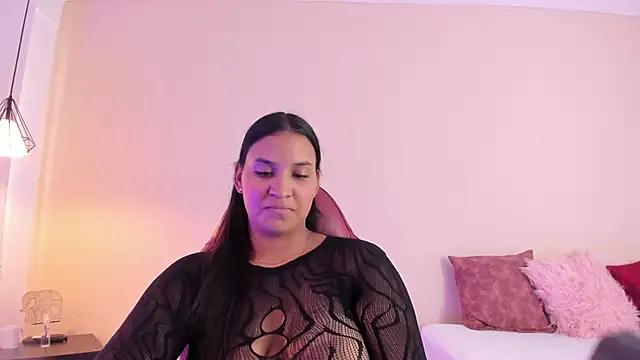 Chat XXX en directo de bellawild_