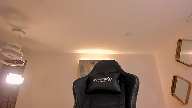 Chat XXX en directo de KylaMorrison