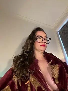 Chat XXX en directo de FemDom_RubyKnightXXO