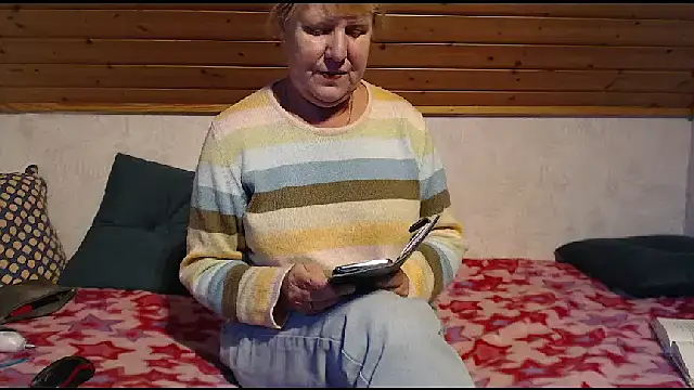 Nikole111 Adlı Modelin Web Kamerası Şovu