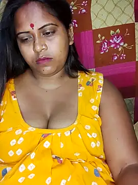 Chat XXX en directo de Night-Queen5