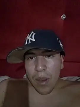 AgARiaom Chat XXX live