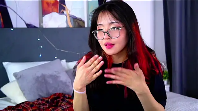 Chat XXX en directo de NelleMihalko