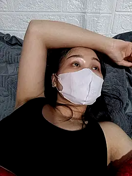 Akile80 网络视讯表演