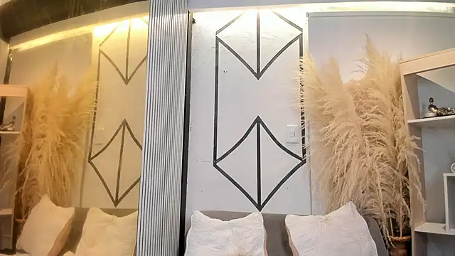 nahomyrusell Webcam-Show