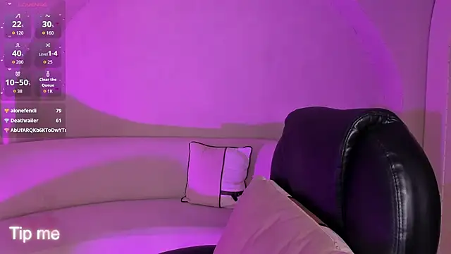 แชท XXX สดของ CorinneRusso