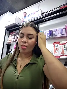 rapunzel069 Adlı Modelin Web Kamerası Şovu