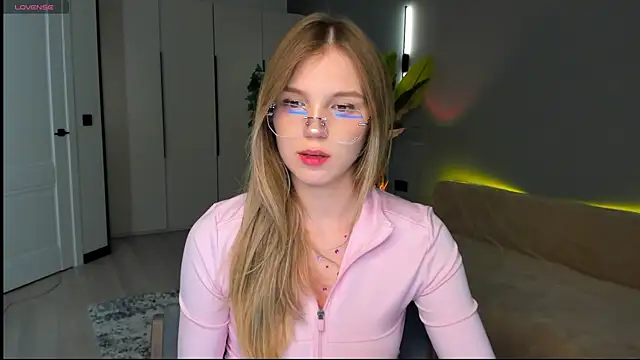 Chat XXX en directo de linakorvin