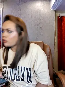 KhimMadness' Live XXX Chat