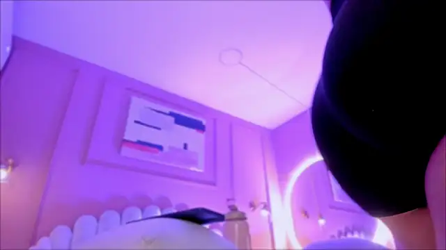 lia_ass_'s Live XXX Chat