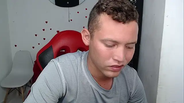 sven_fox723 Obrolan Langsung XXX