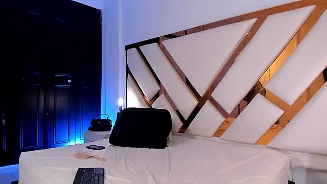 Aron_cruz 在線直播表演