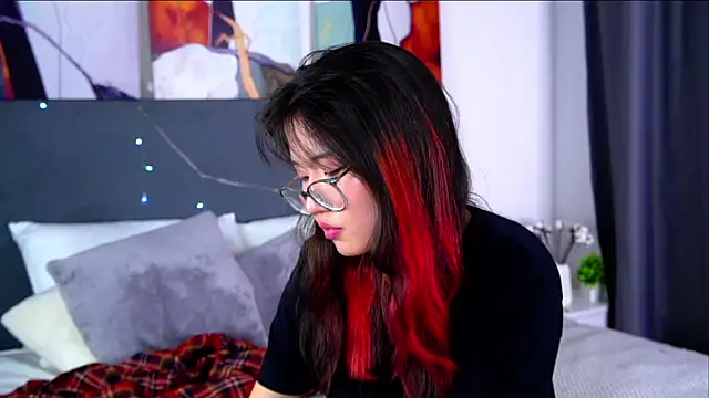 Chatroom XXX en direct de NelleMihalko