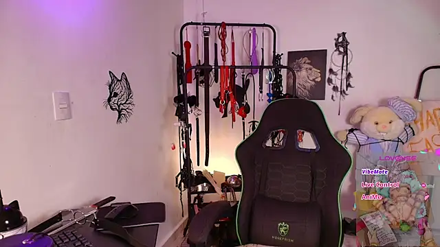 Chatroom XXX en direct de ariannaconnor_