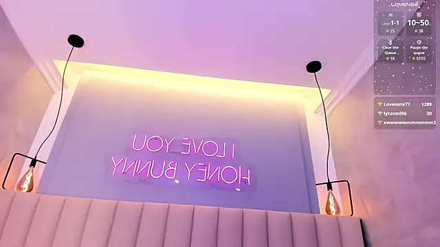 cherry_monroe: απευθείας συνομιλία ΧΧΧ