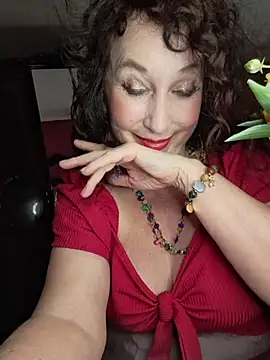 GypsyEsmeralda Live XXX-Chat