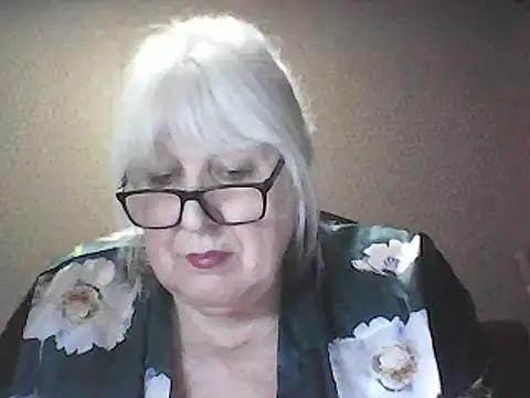 Alexia64231 Chat XXX live