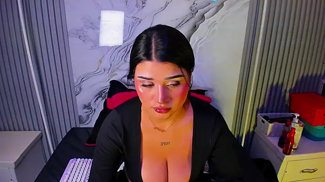 venusowen_'s Live XXX Chat