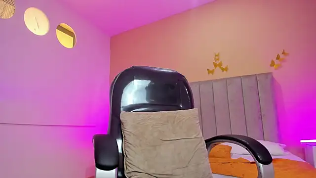 Nascary_Fox élő XXX-chatje