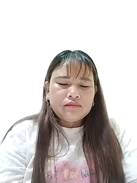 Moubie1 élő XXX-chatje