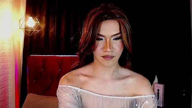 agatha_rodriguez Adlı Modelin Canlı XXX Sohbeti