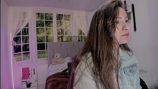 Chat +18 de vanessabrown_ ao vivo