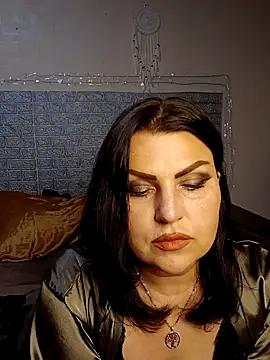 kataleya94: απευθείας συνομιλία ΧΧΧ