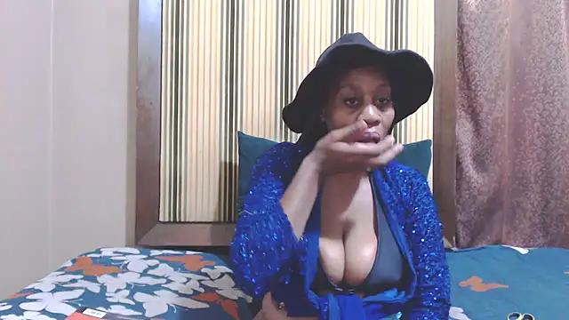 sweetcandyx24's Webcam Show