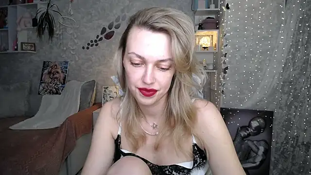 NickyAdamidiのライブXXXチャット