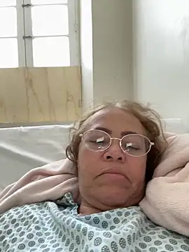 Granny6boys – Live XXX-chat