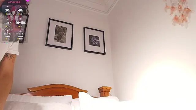 Dhalila_ Chat XXX live