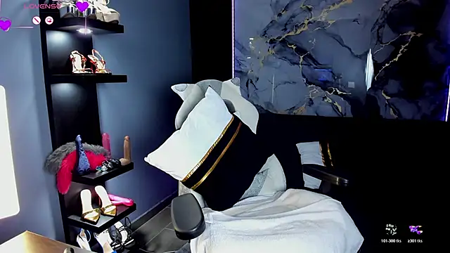 karina__millerr's Live XXX Chat