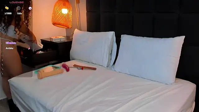 XXX chat uživo modela natalie_esmith