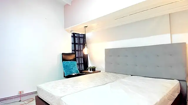 LindaCatalina_'s Live XXX Chat