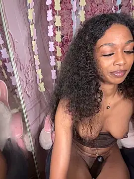 โชว์เว็บแคมของ mismialove