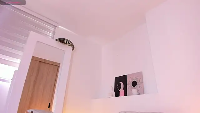 nicolette_bale 라이브 XXX 채팅