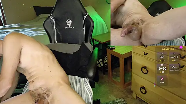 MasterForgedRayy webkamerás műsora