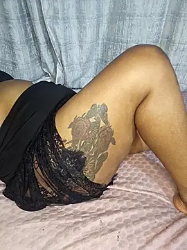 XXX chat uživo modela Baeboo83