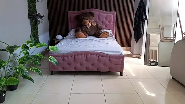 camil_milfdream Webcam show