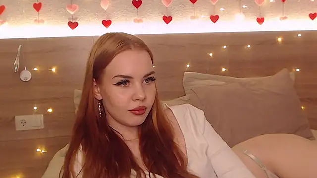 IvyAngel: онлайн-секс-чат