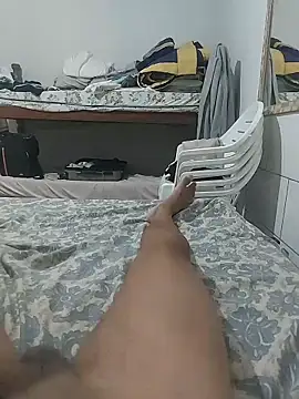 Show modela Merlin2310 na web-kameri