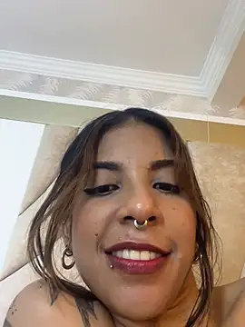 VioletaHills_ – Live XXX-chat