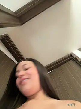 Alyshanon18's Webcam Show