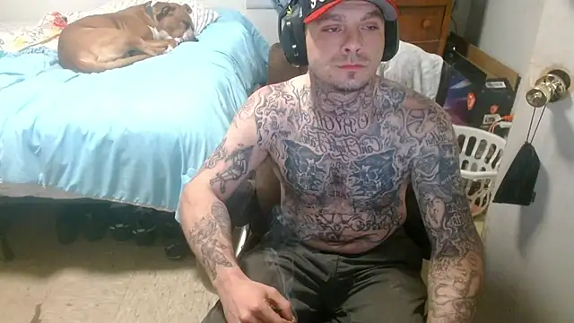 Chat XXX en directo de DADDY_KANE8---