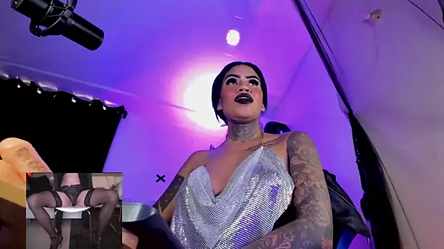 deborah_tatto élő XXX-chatje