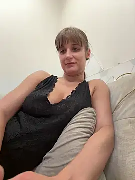 دردشة jennifer11772 الجنسية المباشرة