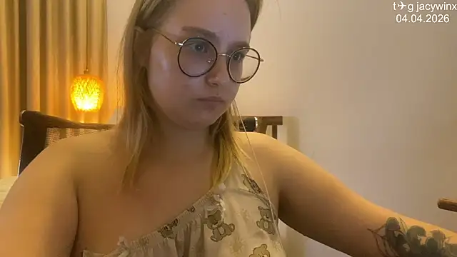 دردشة JacyWinslat الجنسية المباشرة