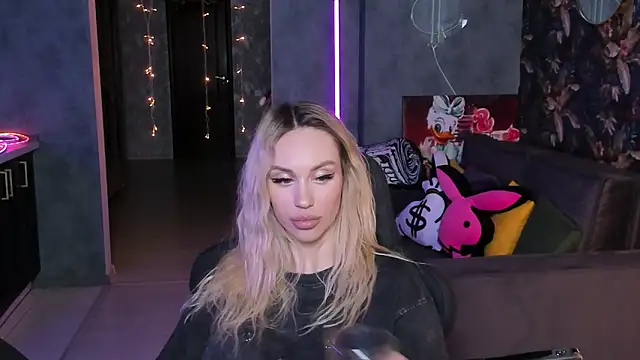 Blckmirrorr live XXX chat