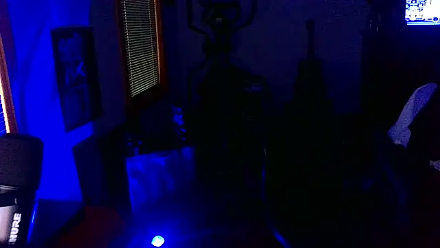 LEVIATHANX666 élő XXX-chatje