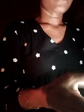 veenacuteのウェブカメラショー